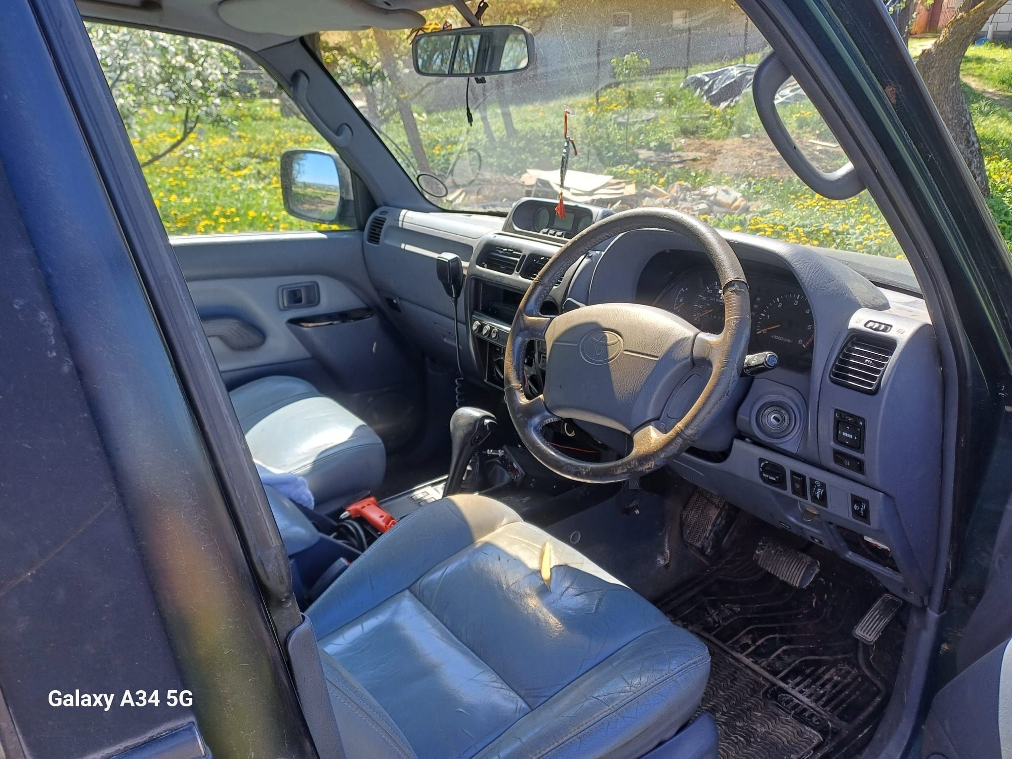 Vand toyota land crusier  disel