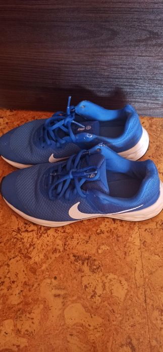 Маратонки NIKE дишащи