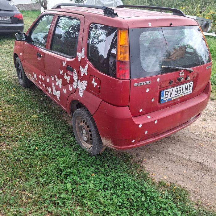 Suzuki ignis 2005