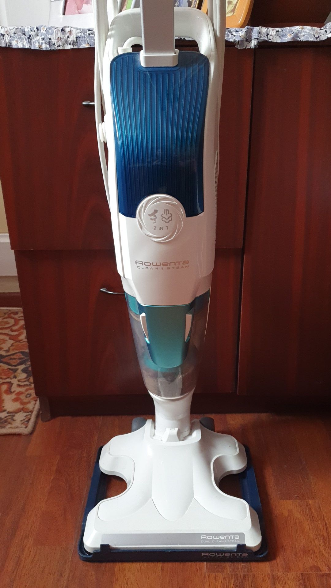 Aspirator vertical cu abur ROWENTA Clean&Steam Revolution RY7777WH,