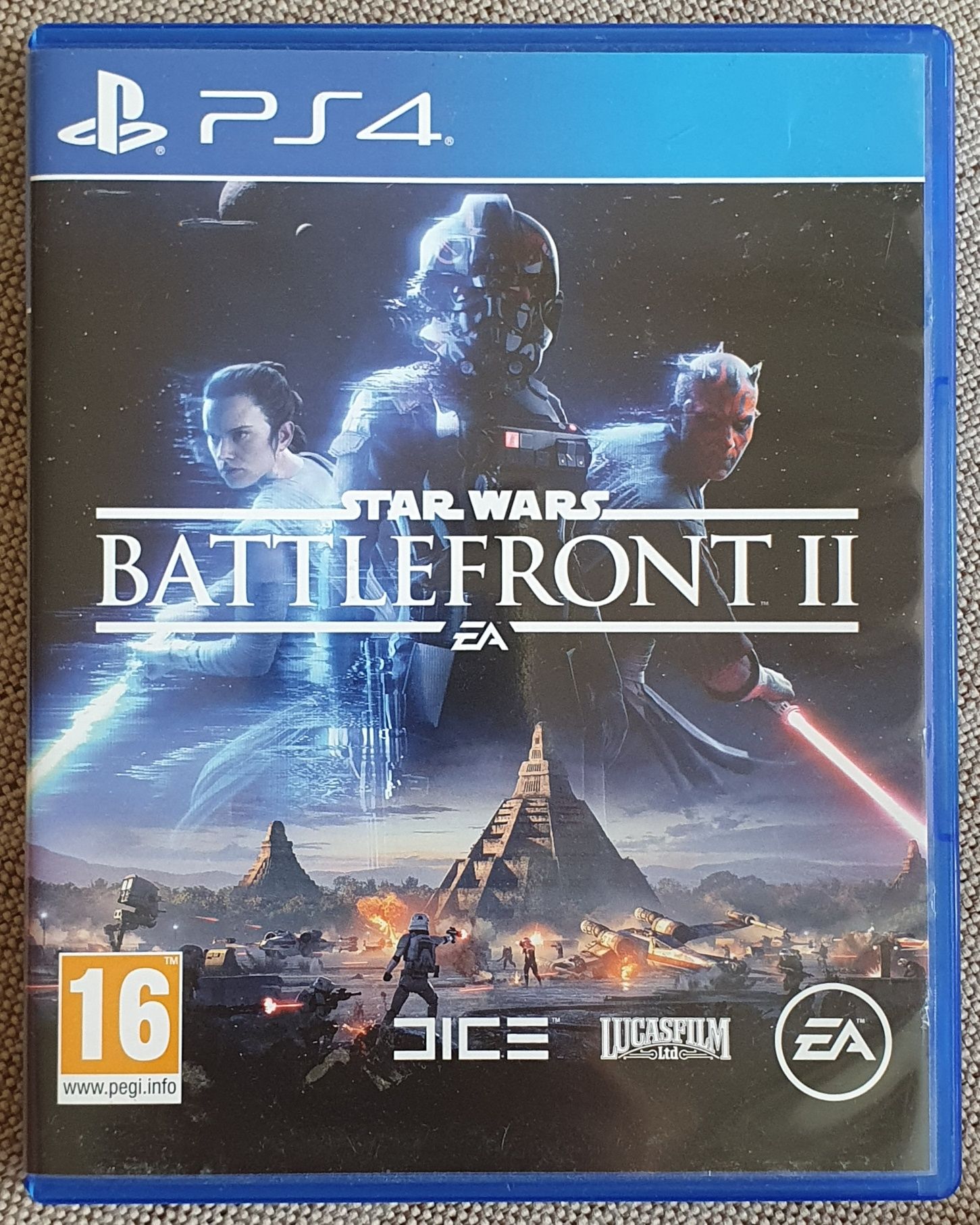 Диск с игра Star Wars Battlefront II 2 PS4 Playstation 4 Плейстейшън