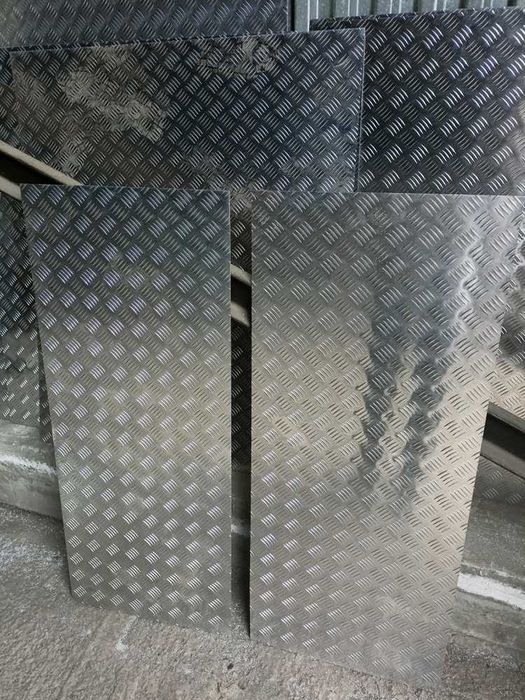 Лист рифлёный алюминиевый Квинтет