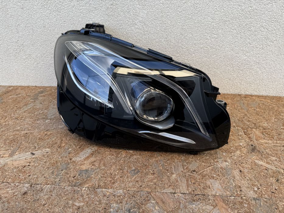 Far dreapta Mercedes E Class W213 Full LED Multibeam Original Europa