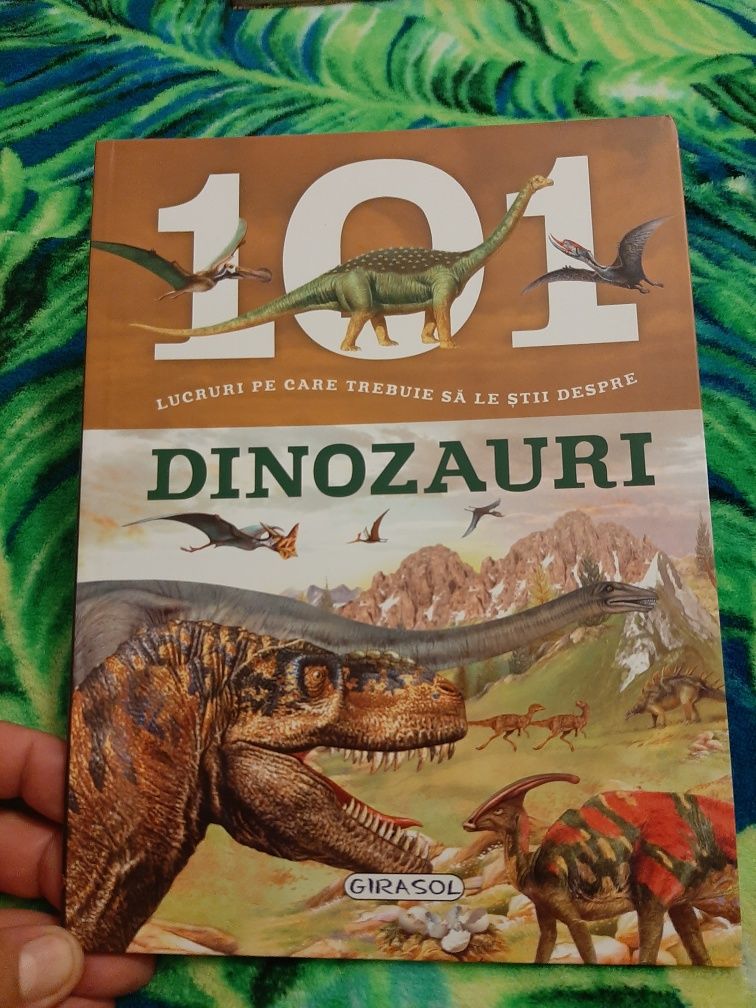 Carti cu povesti despre 101 Razboinici, Dinozauri, Vrajitori