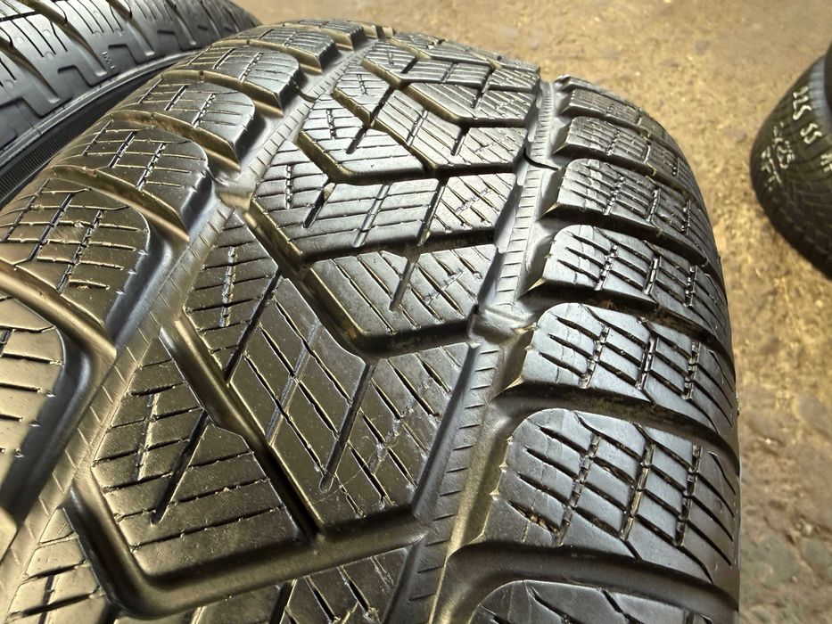 4x Anvelope Iarna 225/65 R17 - Pirelli Scorpion Winter