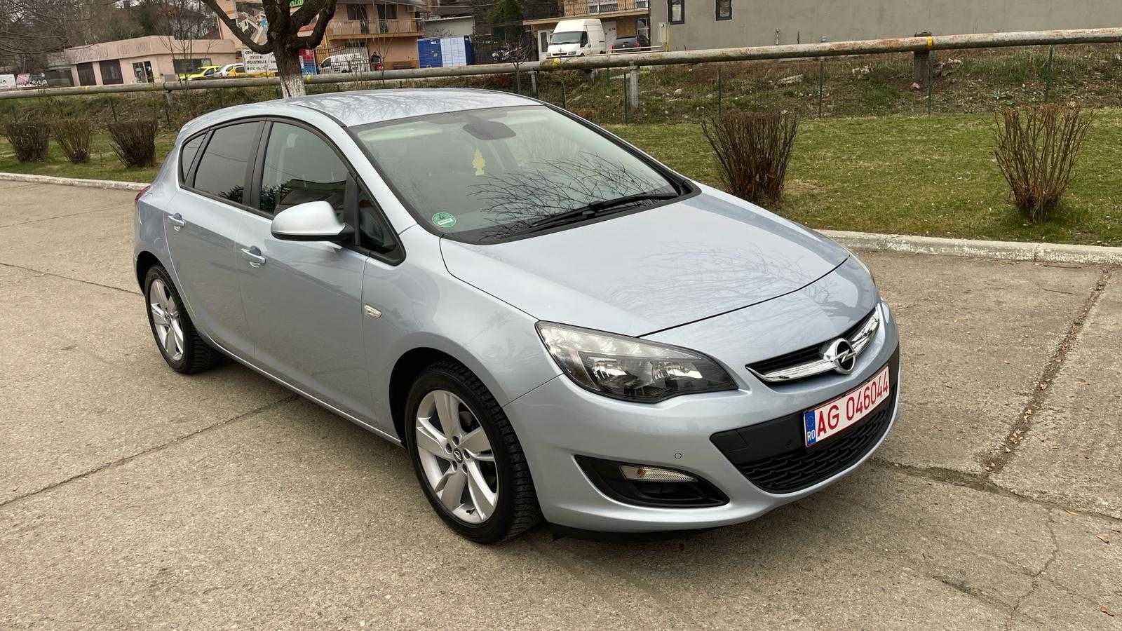 Vand Opel Astra J Posibilitate Rate