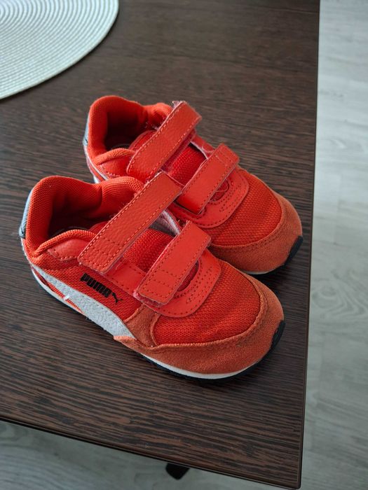 Adidasi Puma copii nr. 25