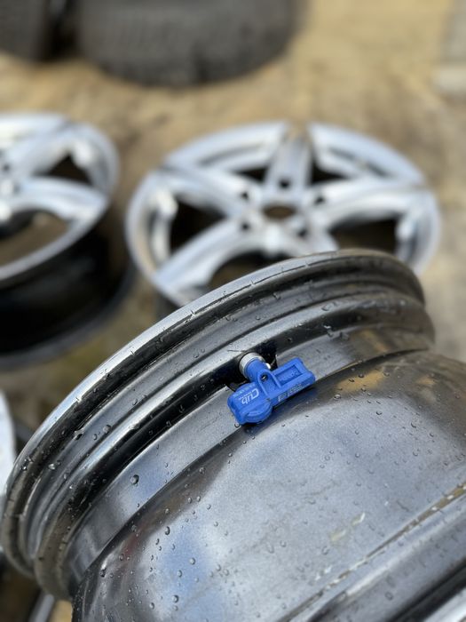 5х120, 16 цола с датчици