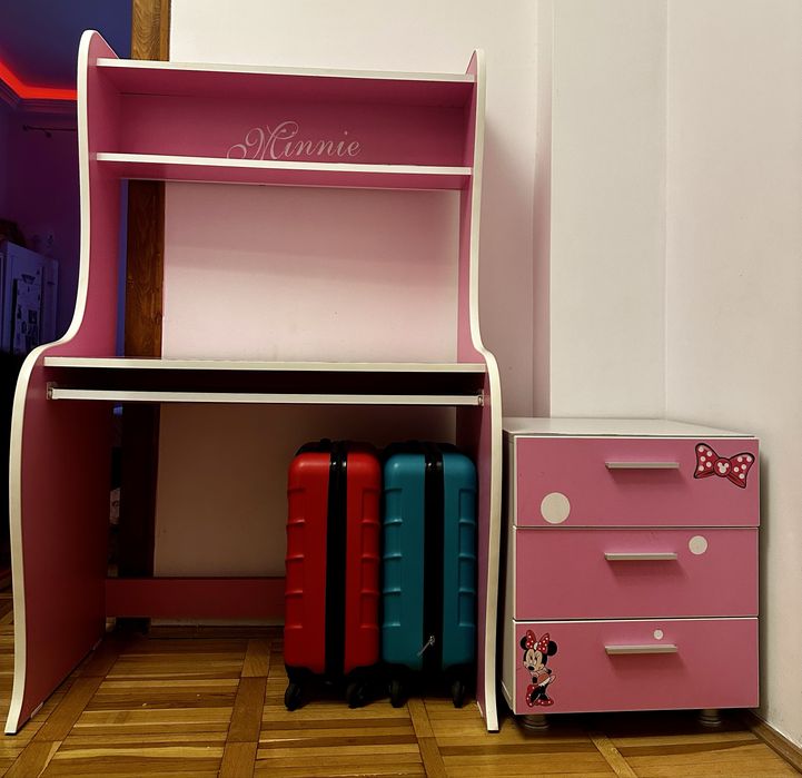 Super pret‼️Mobila de fetițe-Minnie Mouse - in stare foarte buna