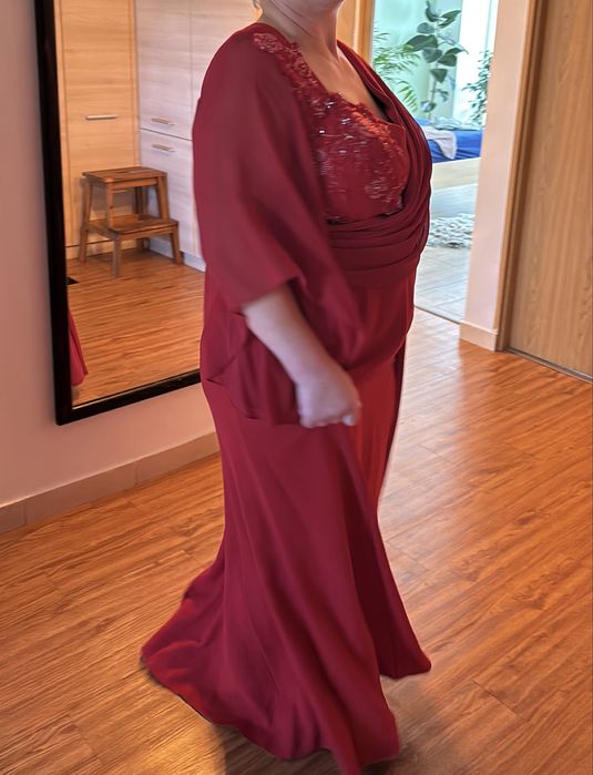 Rochie eleganta rosie