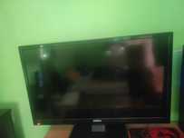 Vand tv sau dau la schimb pe un monitor