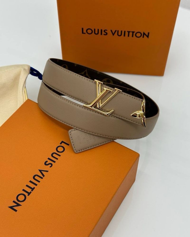 LV дамски колани New Season