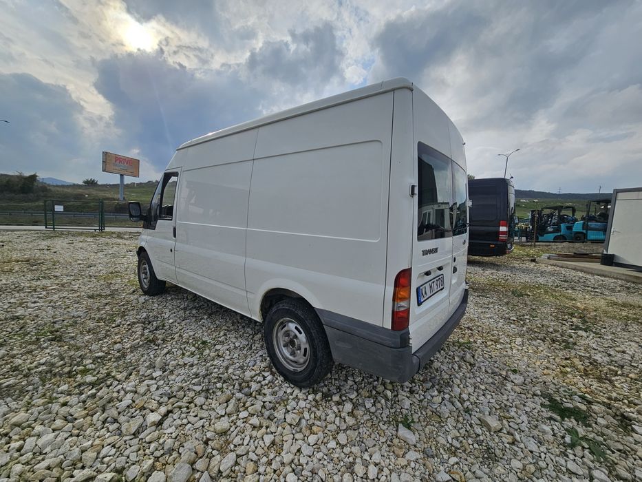 Форд Транзит 2.4 дизел 125 к. с.