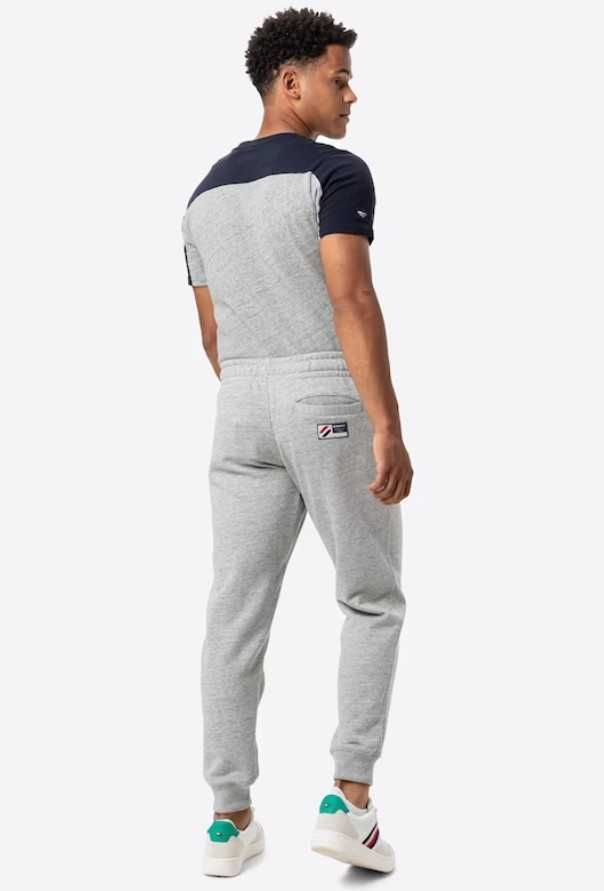 Pantaloni trening NAPAPIJRI High Loft, originali, sigilati masuri L-XL