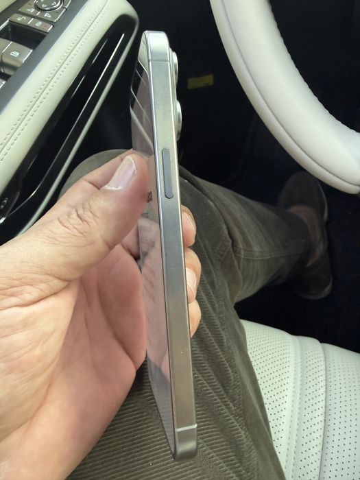 Продается Айфон 15 про макс 256