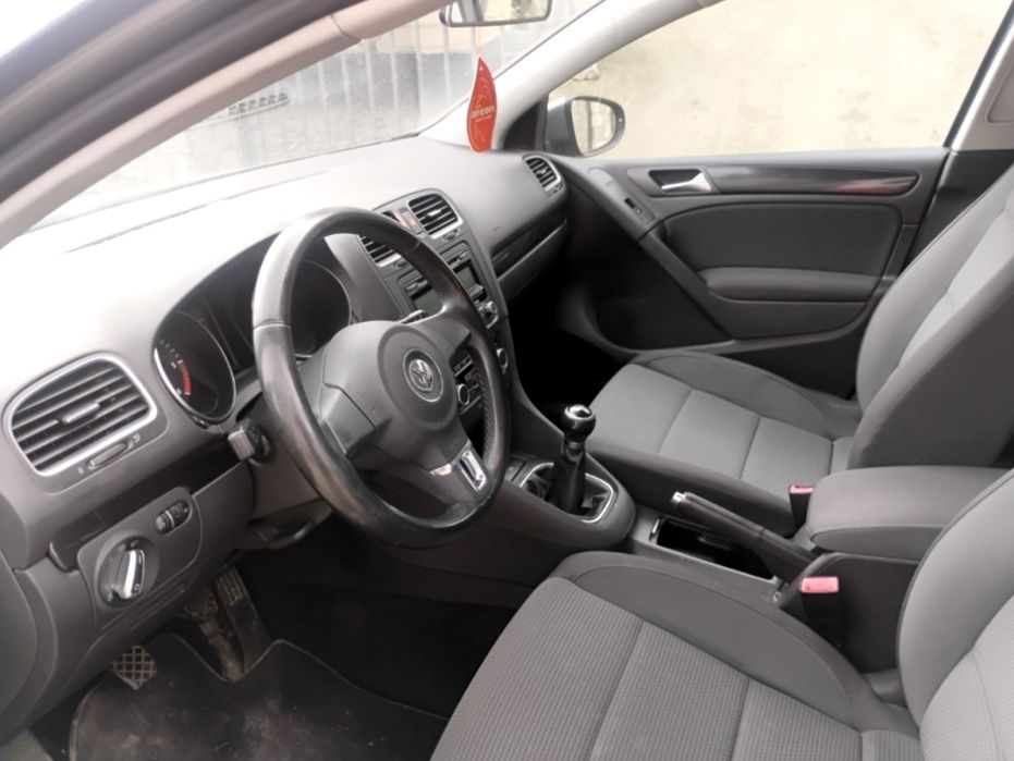 Нов внос VW Golf 6