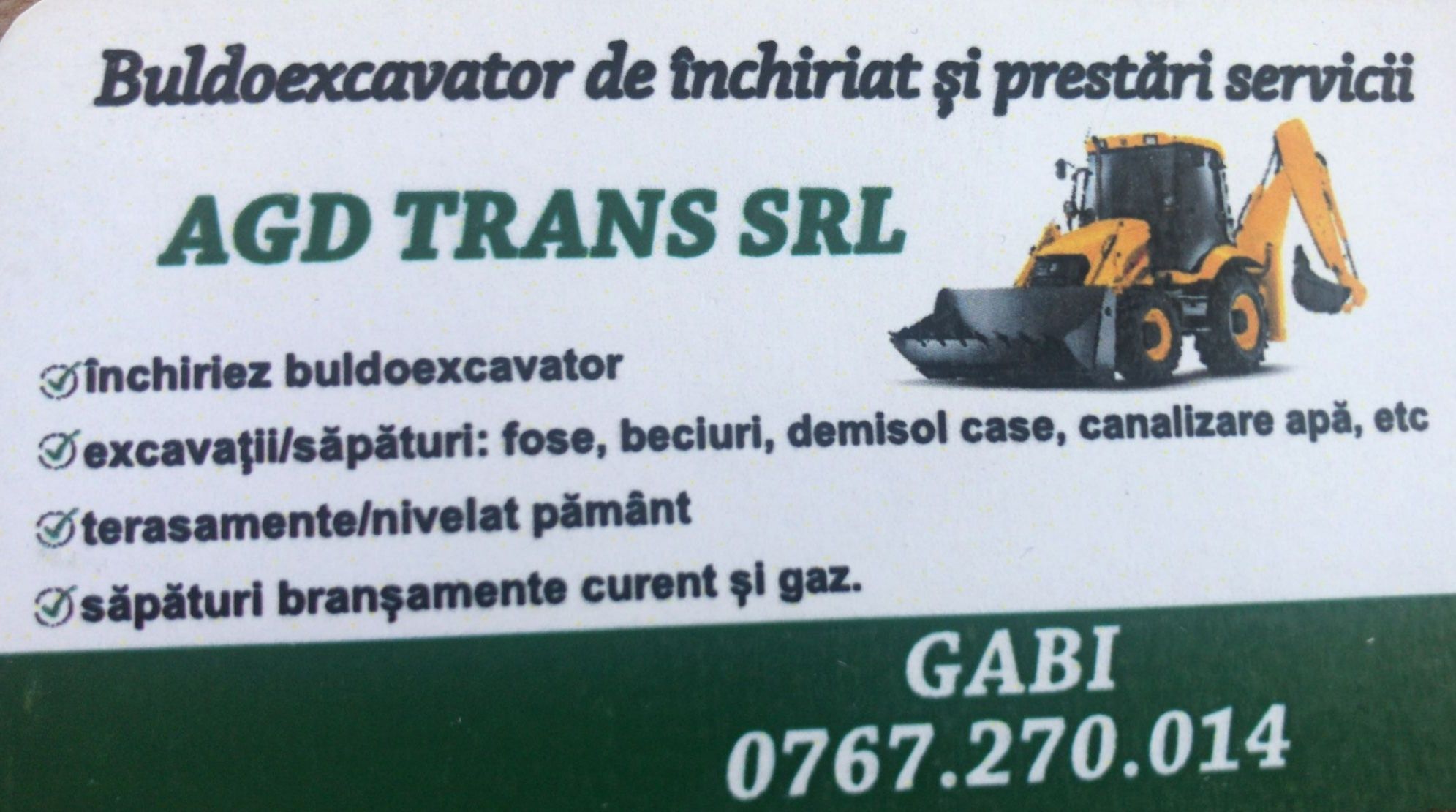 Transport basculabil si Inchiriere buldoexcavator cu Picon