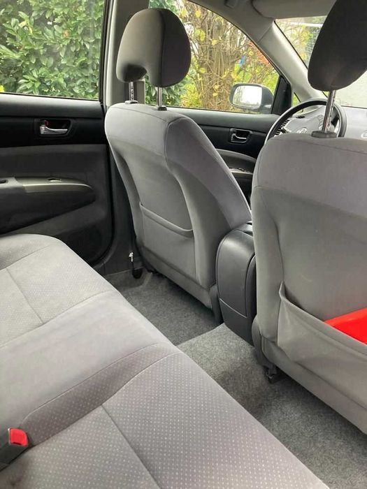 Masina automata de inchiriat Toyota Prius -inchirieri auto Bucuresti