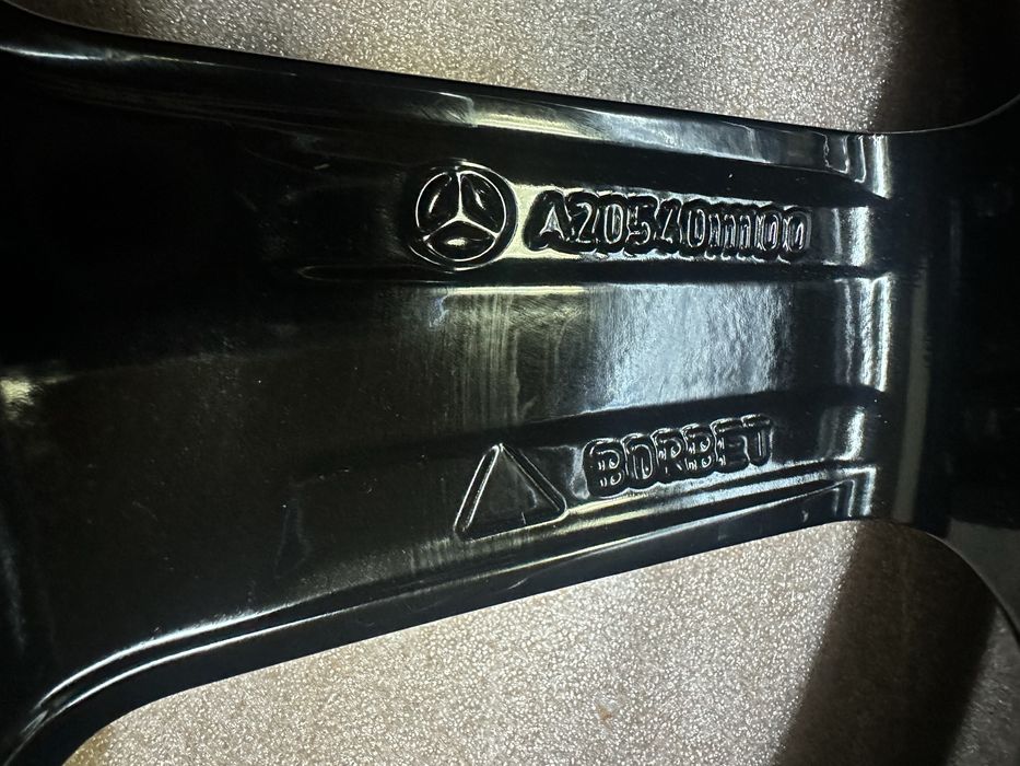 Jante originale Mercedes Amg C classe pe 18 cu anv Iarna !