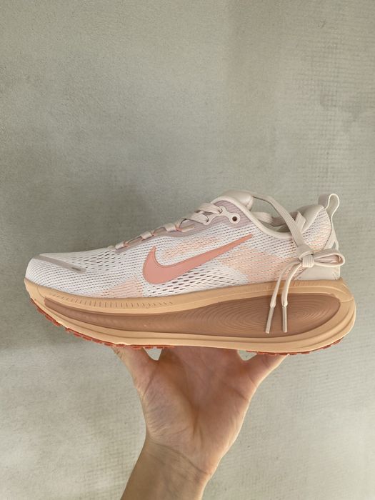 Nike Vomero 18