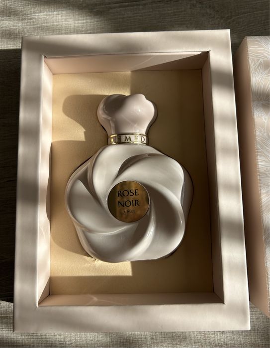 Rose Noir парфюм на Ahmed Al Maghribi