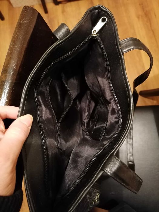 Дамска чанта естествена кожа