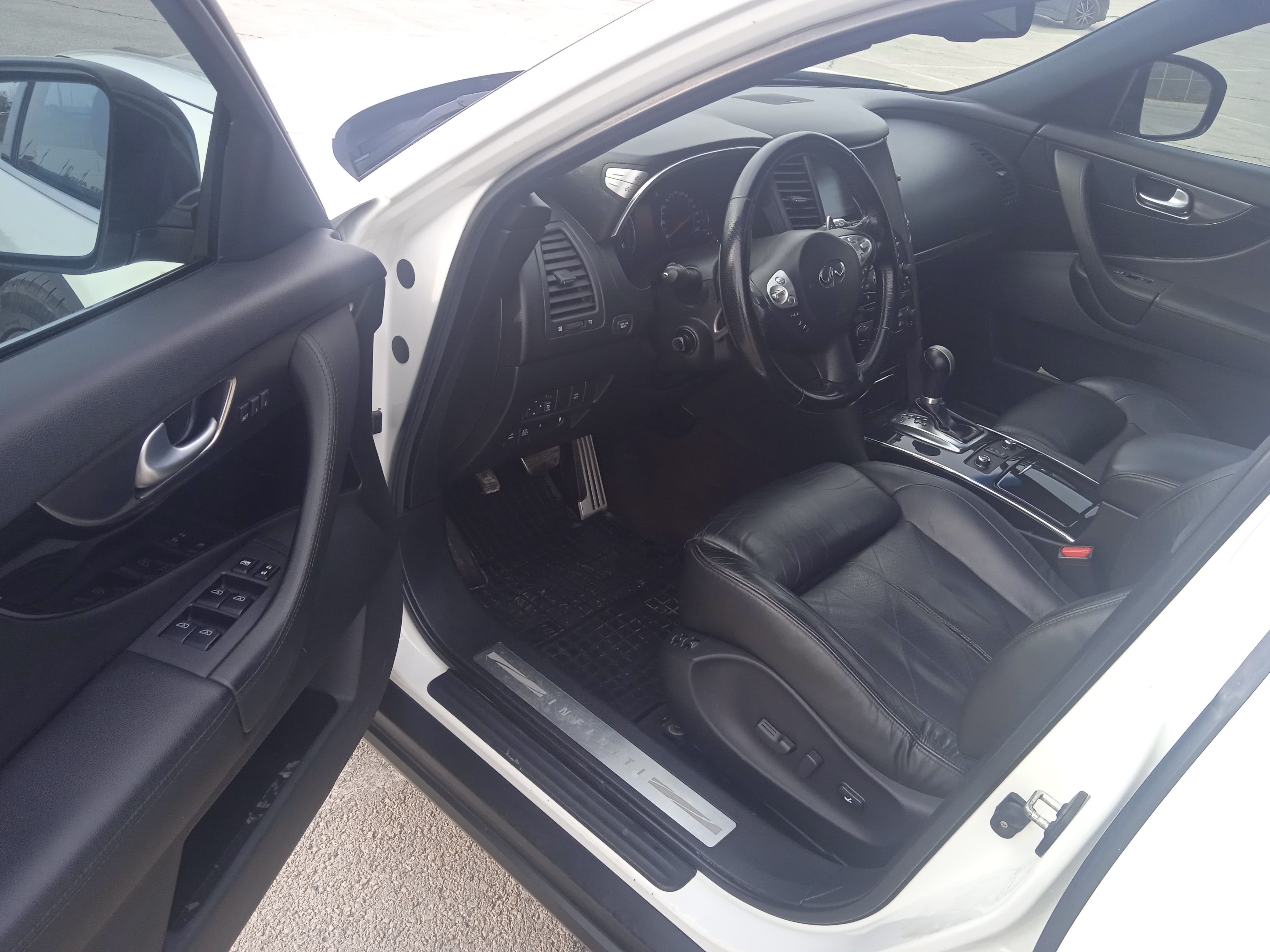 Infiniti FX30 3.0D