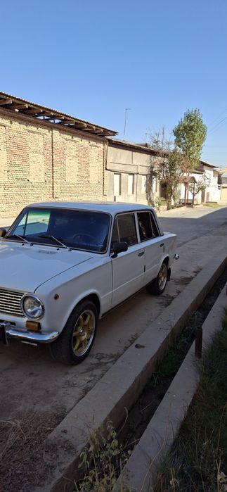 Jiguli vaz 2101 holati yahshi