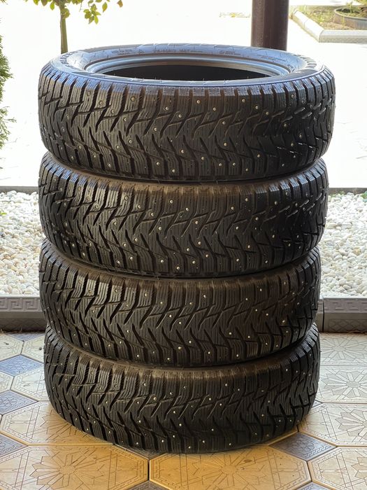 Зимняя резина 215/60/17