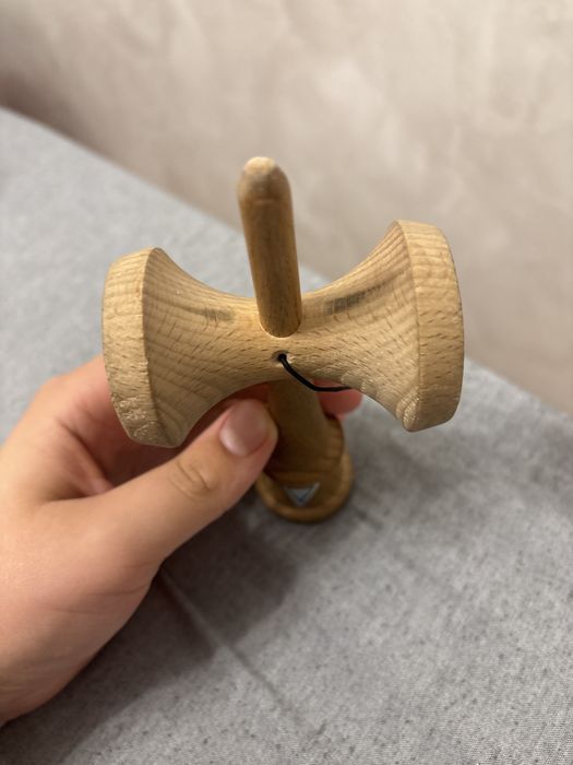 Kendama krom pop rubber galbena