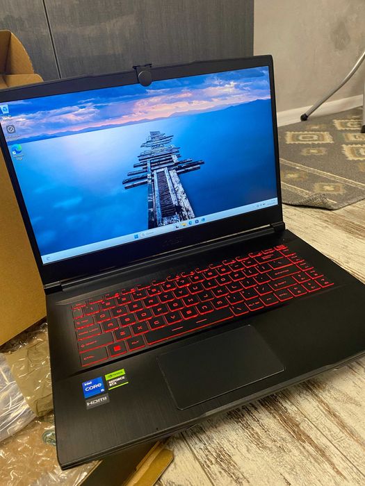 Laptop Gaming Msi ca Nou cu rtx 3050 si i5-12thh 144hz