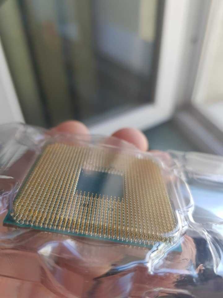 AMD Ryzen 5 2600 + original cooler