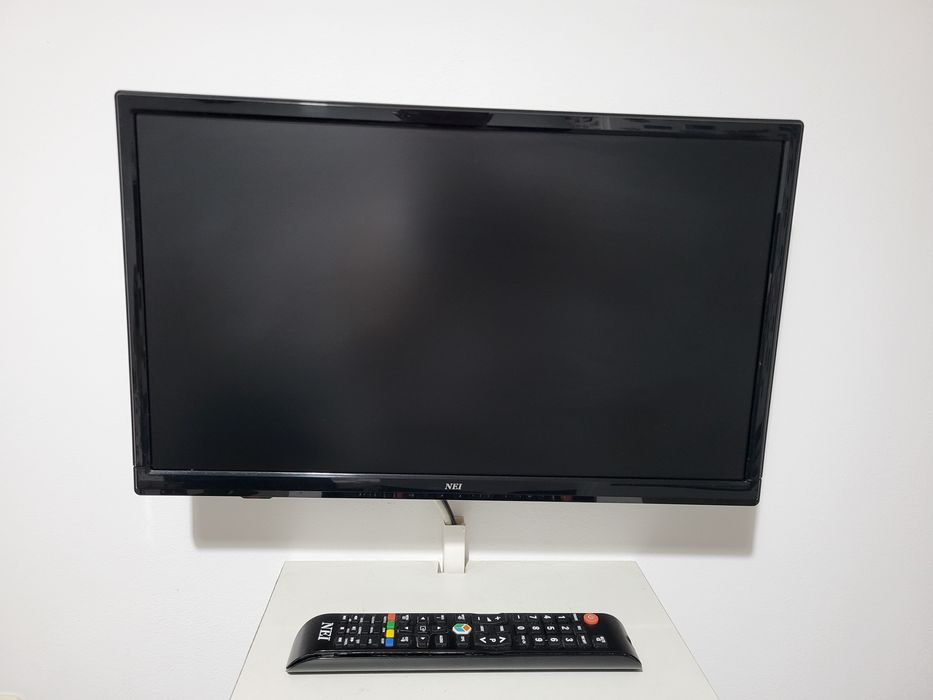 Televizor NEI model 19NE