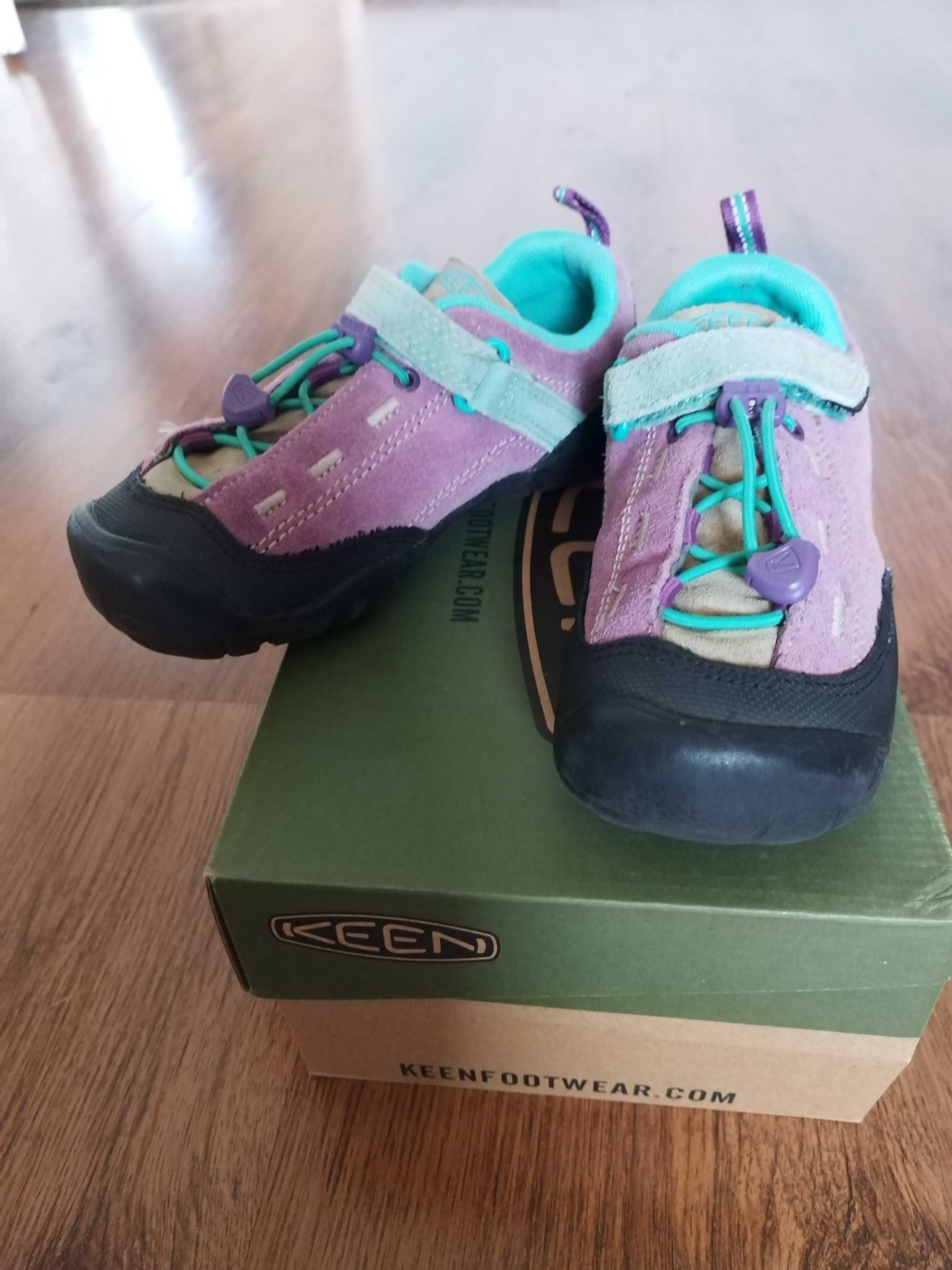 Детски трекинг обувки Keen  32/33 barefoot friendly