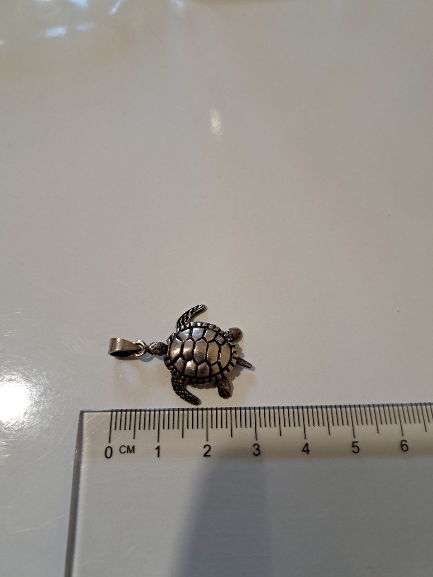 Pandantiv broscuta-testoasa Tortuga