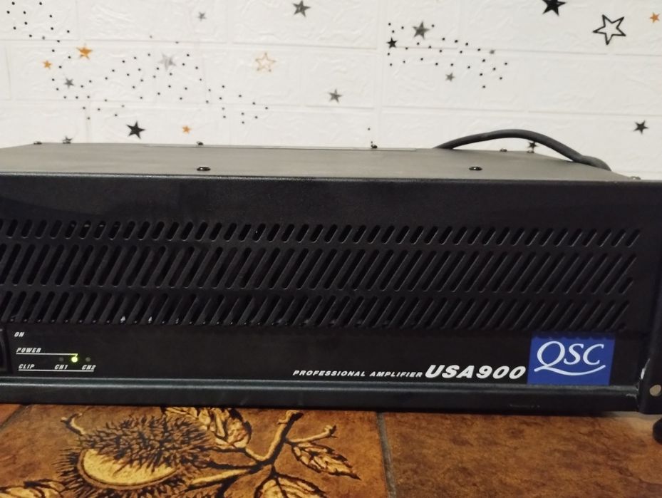 Profesional amplificator QSC USA900