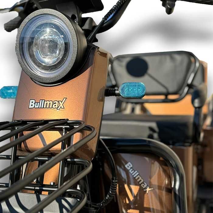 Електрическа триколка FullMax A10 Cargo модел 2025 година