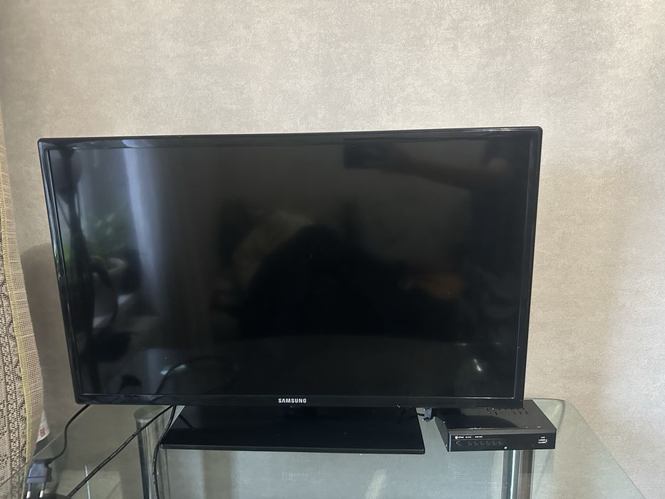Продам телевизор самсунг