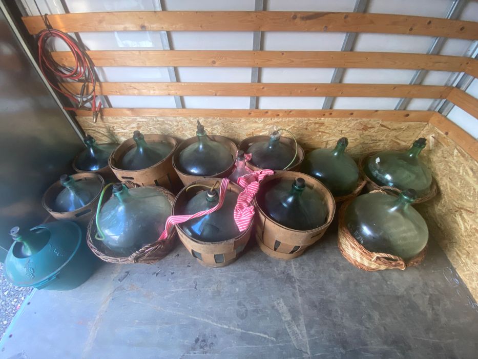 Damigene 50 și 25 de litri