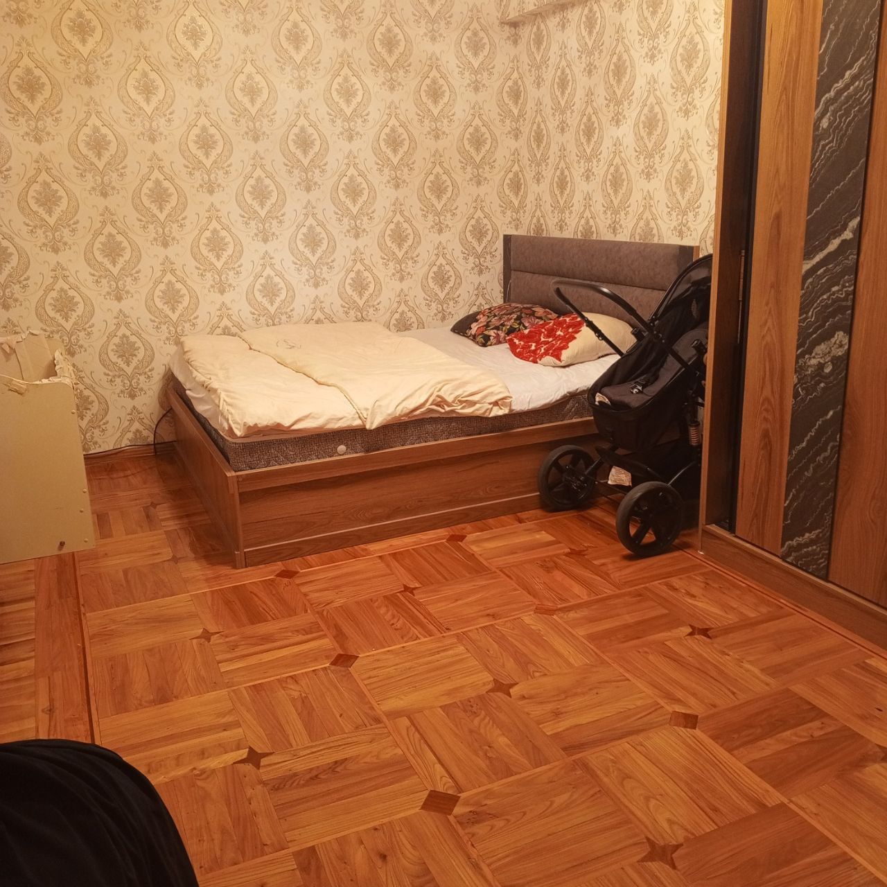 Продается земельный участок (коттедж)