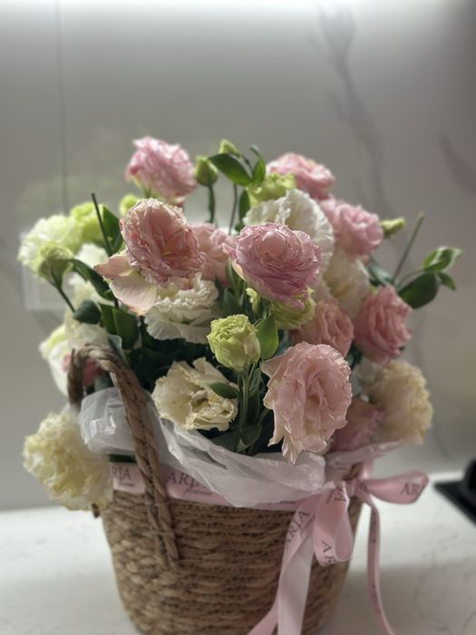 Продается букет в корзине