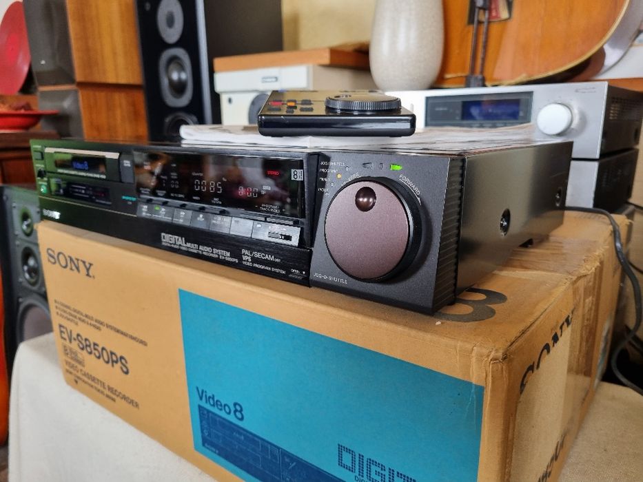 Video Sony 8 mm. EV-850PS. Perfect functional. Impecabil.