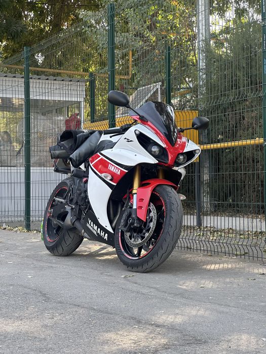 Yamaha R1 2014 yil
