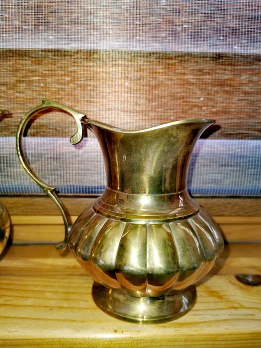 Антикварни месингови кани за вино вода дома 3 бр. общо 180 лв.