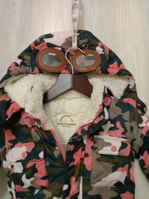 Комбинезон  фирменный.