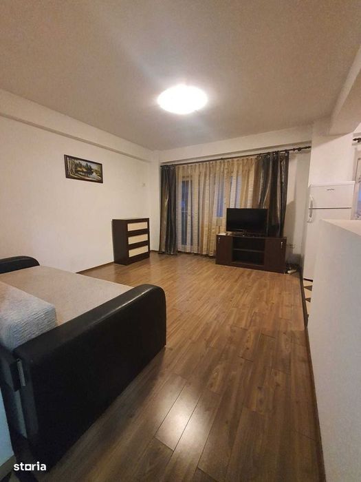 Garsoniera de inchiriat Militari Residence cu centrala proprie