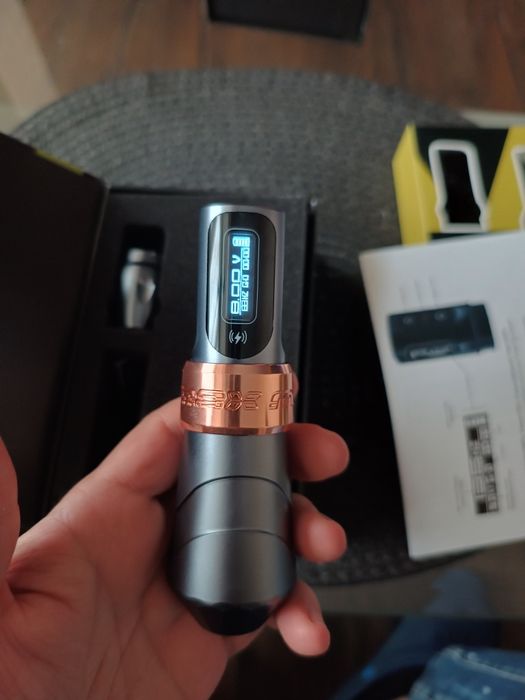 Машинка за татуиране татуировки FLUX MAX