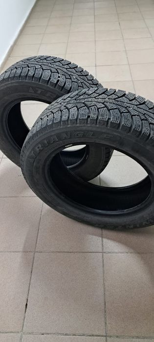 Продам 4 шины зимние