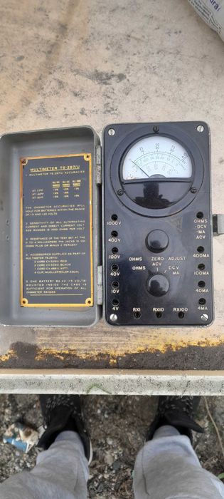 Aparat de măsură vechi, multimetru ts-27u