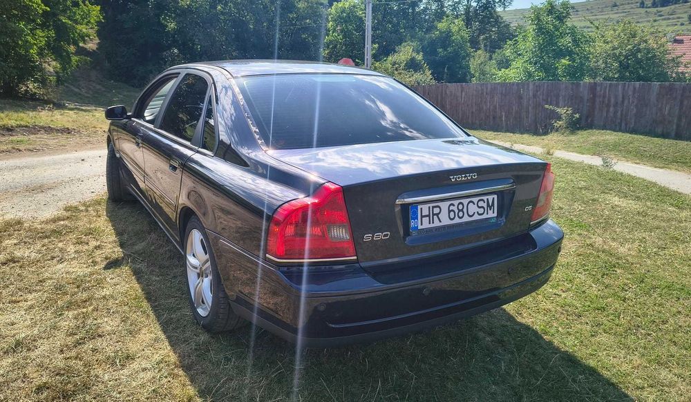 Volvo S80 D5 din 2005 – Eleganță nordică, confort și fiabilitate!